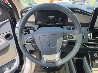 2020 Lincoln Navigator Black Label – miniatura 10
