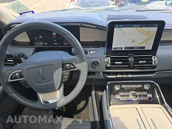2020 Lincoln Navigator Black Label – miniatura 11