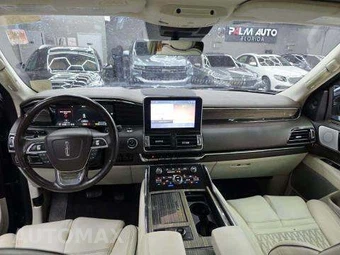 2020 Lincoln Navigator L Black Label – miniatura 11