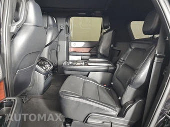 2020 Lincoln Navigator L Reserve – miniatura 13