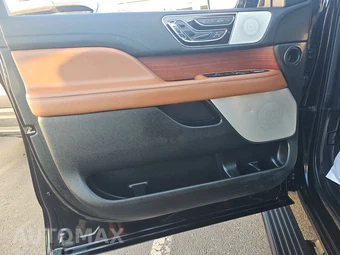 2020 Lincoln Navigator L Reserve – miniatura 9