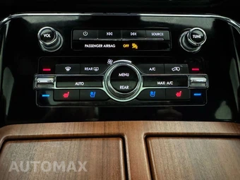2020 Lincoln Navigator L Reserve - miniatura 23