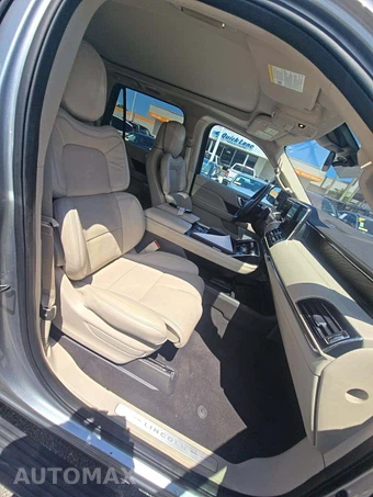 2020 Lincoln Navigator Reserve – miniatura 19
