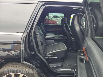 2020 Lincoln Navigator Reserve – miniatura 16