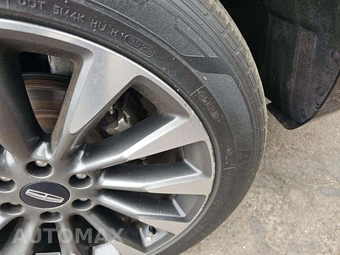 2020 Lincoln Navigator Reserve – miniatura 27
