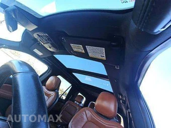 2020 Lincoln Navigator Reserve – miniatura 12