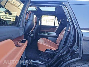 2020 Lincoln Navigator Reserve – miniatura 14