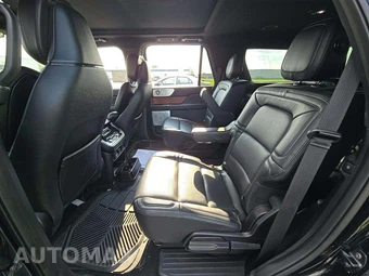 2020 Lincoln Navigator Reserve – miniatura 10