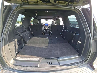 2020 Lincoln Navigator Reserve – miniatura 12