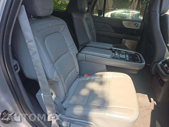 2020 Lincoln Navigator Reserve – miniatura 17