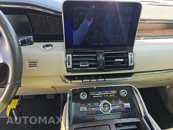 2020 Lincoln Navigator Reserve – miniatura 11
