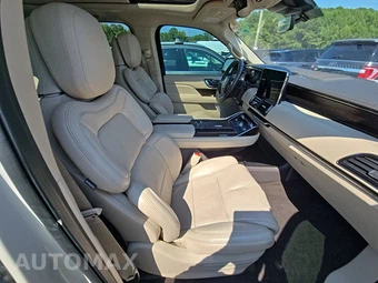 2020 Lincoln Navigator Reserve – miniatura 8