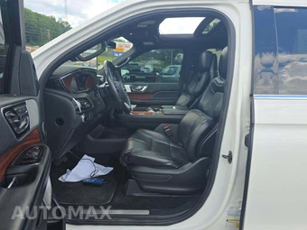2020 Lincoln Navigator Reserve – miniatura 6
