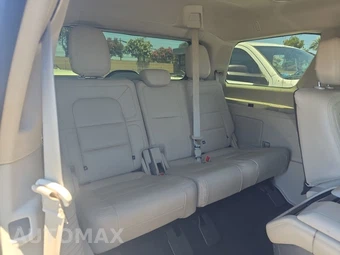 2020 Lincoln Navigator Reserve – miniatura 14
