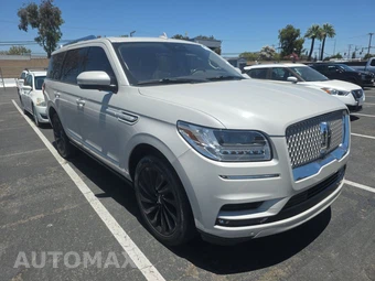 2020 Lincoln Navigator Reserve – miniatura 3