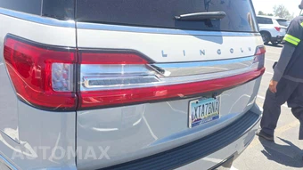 2020 Lincoln Navigator Reserve – miniatura 37