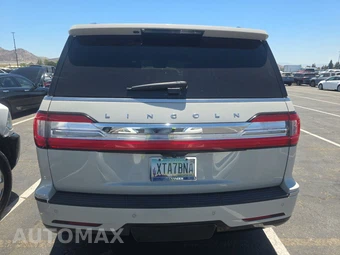 2020 Lincoln Navigator Reserve – miniatura 5