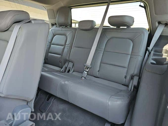 2020 Lincoln Navigator Reserve – miniatura 14