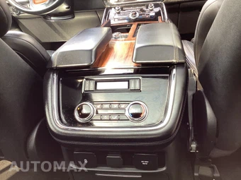 2020 Lincoln Navigator Reserve - miniatura 14