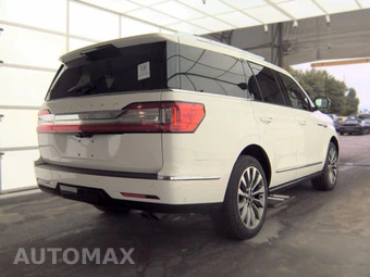 2020 Lincoln Navigator Reserve – miniatura 4