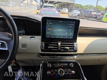 2020 Lincoln Navigator Reserve – miniatura 11