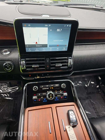 2020 Lincoln Navigator Reserve - miniatura 10