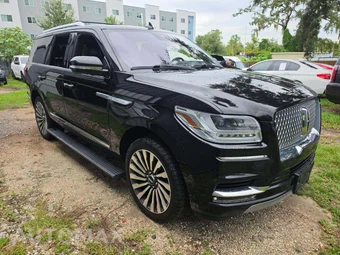 2020 Lincoln Navigator Reserve - miniatura 4