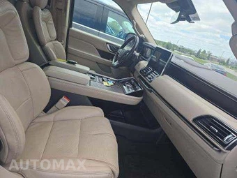 2020 Lincoln Navigator Reserve – miniatura 20