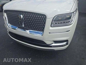 2020 Lincoln Navigator Reserve – miniatura 24