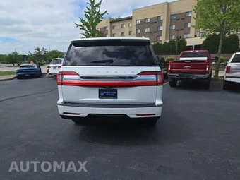 2020 Lincoln Navigator Reserve – miniatura 4