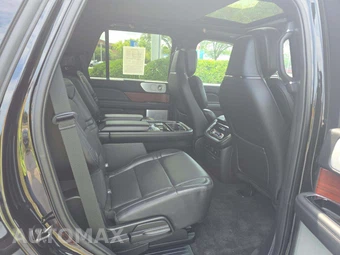 2020 Lincoln Navigator Reserve – miniatura 17