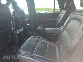 2020 Lincoln Navigator Standard – miniatura 13