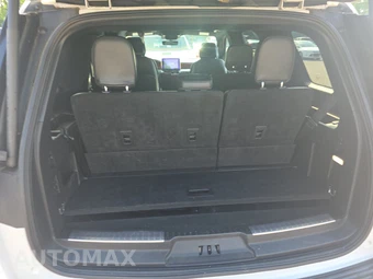 2020 Lincoln Navigator Standard – miniatura 17