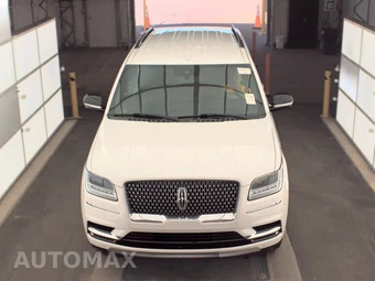 2020 Lincoln Navigator Standard – miniatura 2
