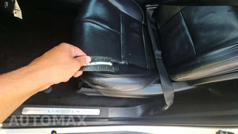 2020 Lincoln Navigator Standard – miniatura 24