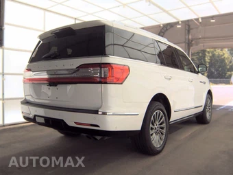 2020 Lincoln Navigator Standard – miniatura 4