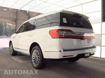 2020 Lincoln Navigator Standard – miniatura 6