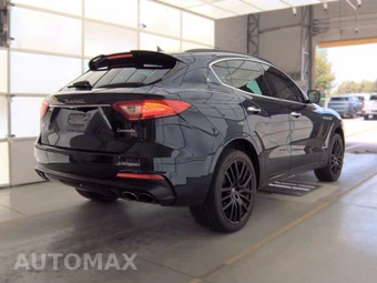 2020 Maserati Levante S GranSport - miniatura 4