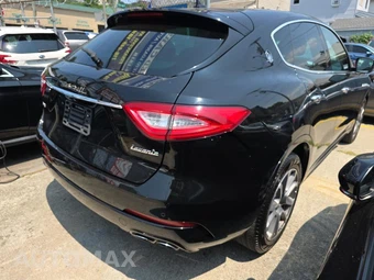 2020 Maserati Levante S – miniatura 4