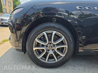 2020 Maserati Levante S – miniatura 8