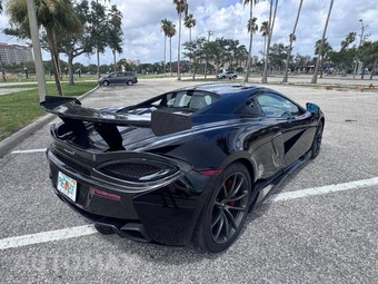 2020 McLaren 570S Coupe – miniatura 22