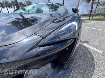 2020 McLaren 570S Coupe – miniatura 32