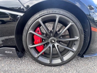 2020 McLaren 570S Coupe – miniatura 45
