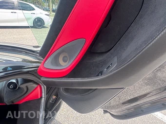 2020 McLaren 570S Coupe – miniatura 56