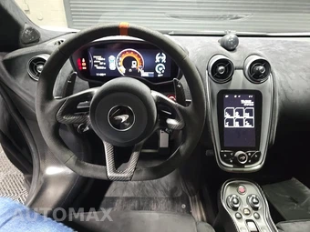 2020 McLaren 620R – miniatura 11
