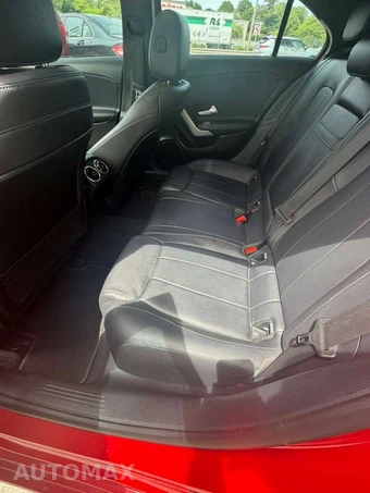 2020 Mercedes-Benz A 220 4MATIC - miniatura 4