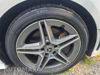 2020 Mercedes-Benz A 220 4MATIC - miniatura 9