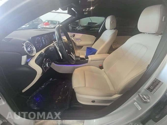 2020 Mercedes-Benz A 220 – miniatura 6