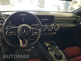 2020 Mercedes-Benz A 220 – miniatura 17