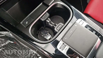 2020 Mercedes-Benz A 220 – miniatura 25
